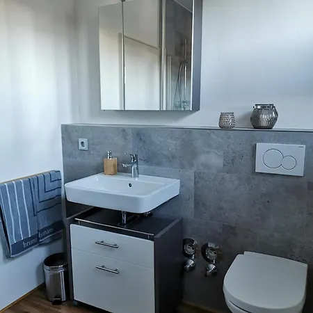 Eifelblick Semesterbostad