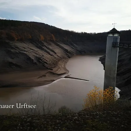 Eifelblick Semesterbostad