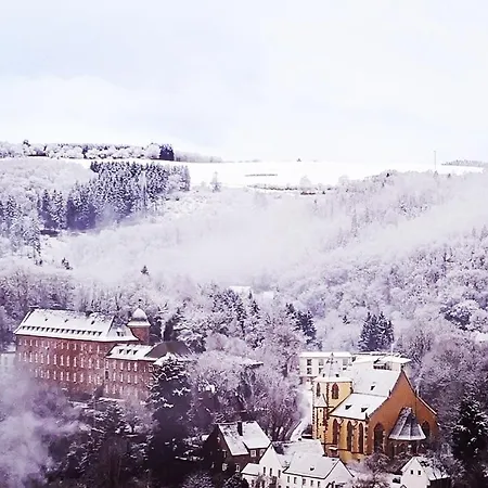 Semesterbostad Eifelblick *